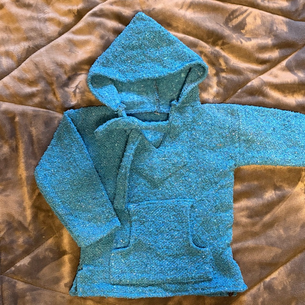 Beachy Blue Baja Hoodie Warm and Cozy Toddler Pullover Size 3T